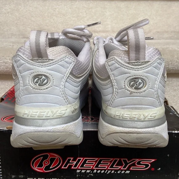 heelys - Picture 9 of 16